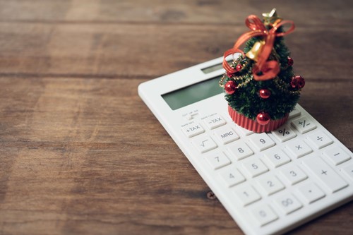 Student tips for tackling financial pressures at Christmas